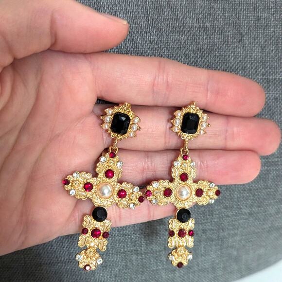 Gold Tone Cross Christian Pearl Rhinestone Regal Dangle Drop Post Stud Earrings - Picture 3 of 4